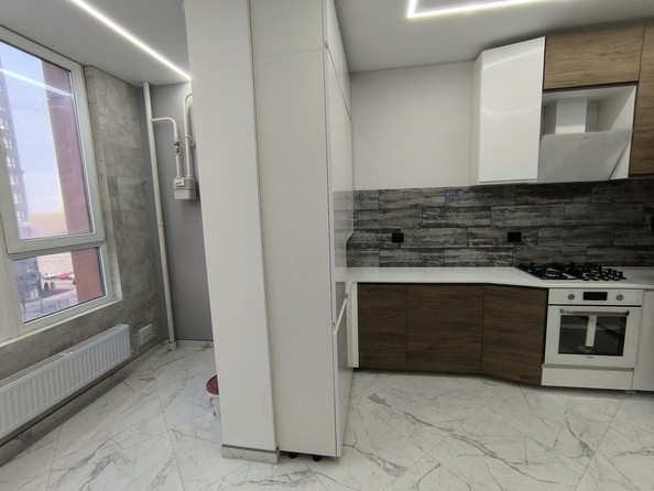 
   Продам 1-комнатную, 46 м², Левобережная ул, 6

. Фото 8.