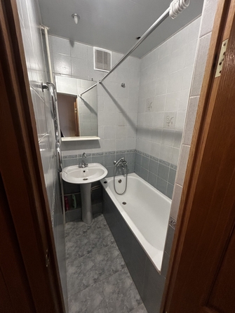
   Продам 3-комнатную, 59.5 м², Магнитогорская ул, 9

. Фото 12.