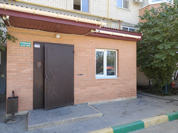 
   Продам 3-комнатную, 70.1 м², Комарова ул, 132

. Фото 25.