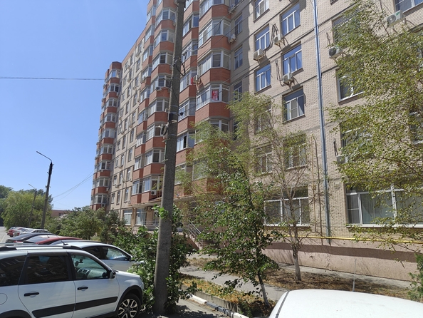 
   Продам 3-комнатную, 70.1 м², Комарова ул, 132

. Фото 26.