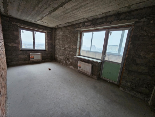 
   Продам 3-комнатную, 82.5 м², Нансена ул, 93с1

. Фото 1.