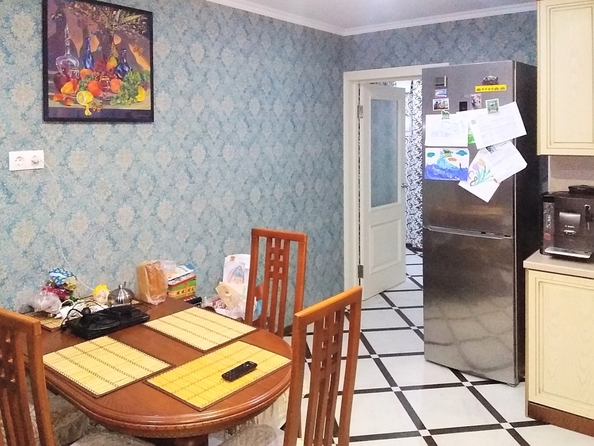 
   Продам 3-комнатную, 58.7 м², Извилистая ул, 7/2

. Фото 3.