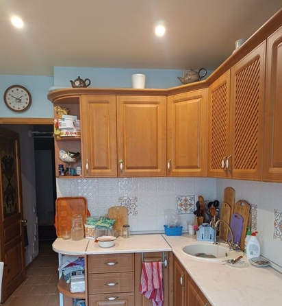 
   Продам 2-комнатную, 50.5 м², Добровольского ул, 34

. Фото 2.