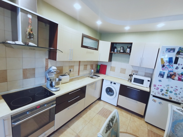 
   Продам 3-комнатную, 90 м², Жмайлова ул, 4/5

. Фото 13.