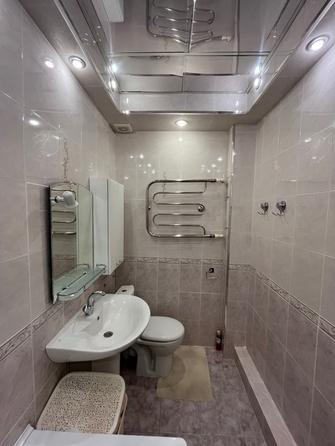 
   Продам 2-комнатную, 64.28 м², Еременко ул, 68

. Фото 9.