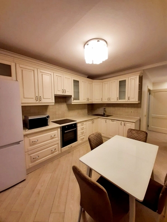 
  Сдам в аренду 1-комнатную квартиру, 40 м², Ростов-на-Дону

. Фото 2.