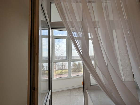
   Продам 2-комнатную, 72.8 м², Береговая ул, 117Б

. Фото 17.