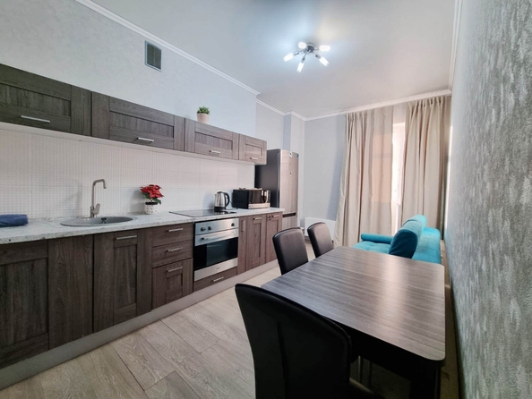 
   Продам 1-комнатную, 43 м², Мечникова ул, 39

. Фото 1.