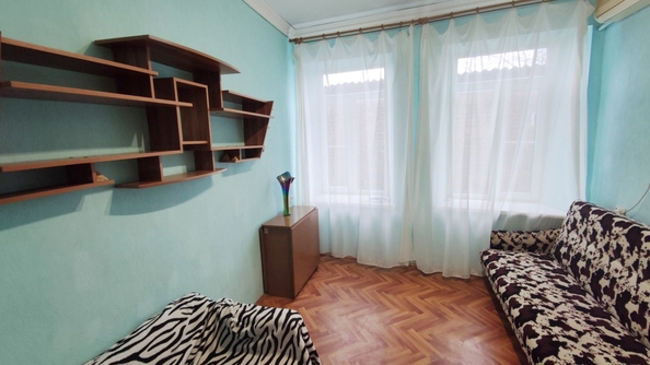 
   Продам 1-комнатную, 18.1 м², Богатяновский Спуск пр-кт, 30/47

. Фото 1.