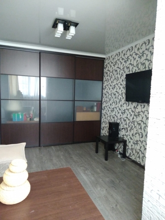 
   Продам 1-комнатную, 33 м², 40-летия Победы пр-кт, 111

. Фото 24.
