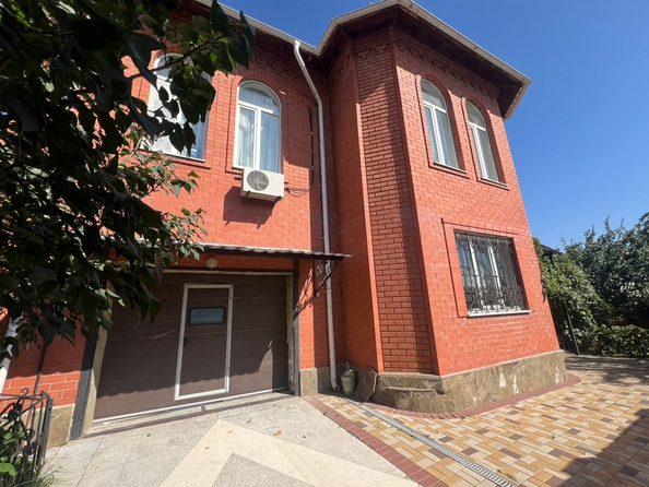 
   Продам дом, 293.3 м², Ростов-на-Дону

. Фото 1.
