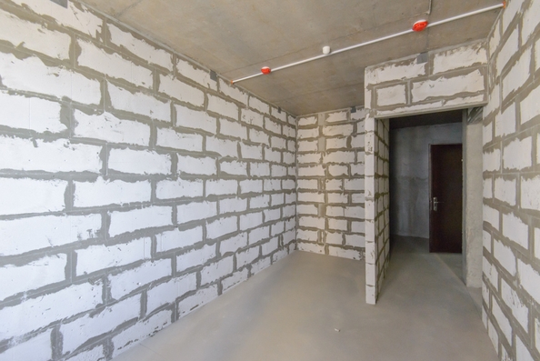 
   Продам 2-комнатную, 54 м², Ларина ул, 45

. Фото 5.