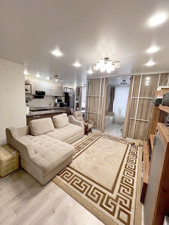 
   Продам 2-комнатную, 58.2 м², Шеболдаева ул, 95/ст2

. Фото 1.