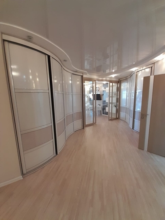 
   Продам 3-комнатную, 104 м², Петрашевского ул, 36

. Фото 3.