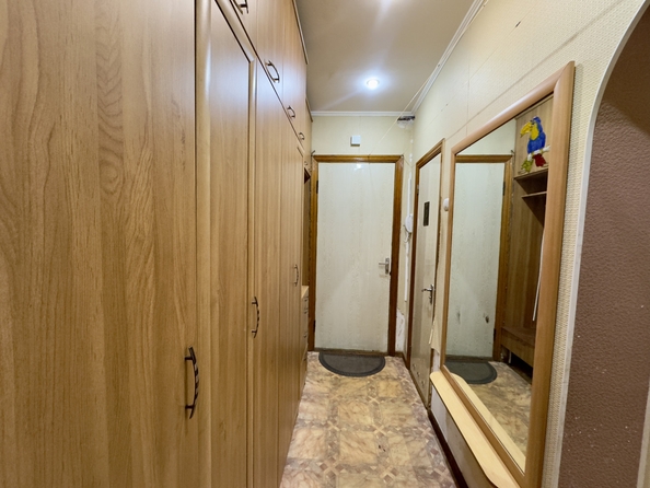 
   Продам 3-комнатную, 69 м², 28-я линия ул, 59

. Фото 9.