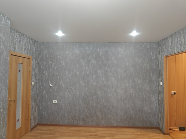 
   Продам 3-комнатную, 67.5 м², Половинко ул, 280

. Фото 15.