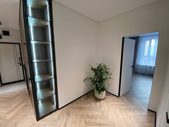 
   Продам 2-комнатную, 63 м², Берберовская ул, 9

. Фото 7.