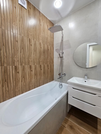 
   Продам 1-комнатную, 35 м², 26-я линия ул, 35

. Фото 8.