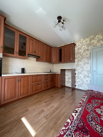 
   Продам 1-комнатную, 37.9 м², Теряева ул, 9

. Фото 1.