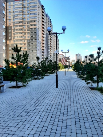 
   Продам 1-комнатную, 36.1 м², 40-летия Победы пр-кт, 63/17

. Фото 3.