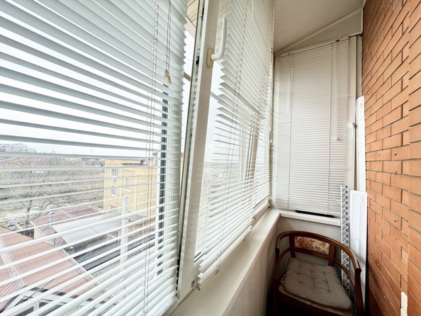 
   Продам 1-комнатную, 38.3 м², Благодатная ул, 241

. Фото 9.