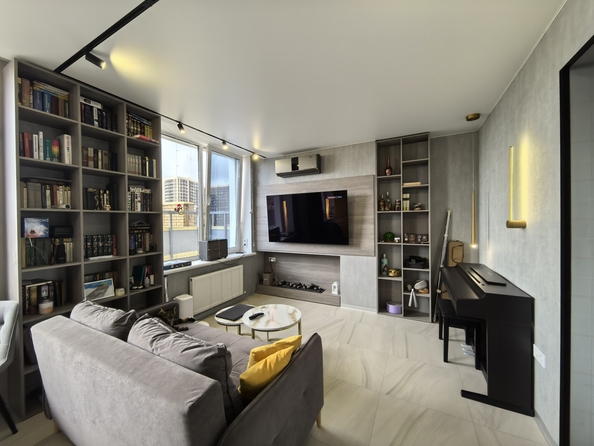 
   Продам 3-комнатную, 70.5 м², Соколова пр-кт, 86

. Фото 17.
