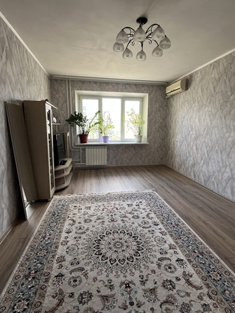 
   Продам 2-комнатную, 57 м², 339-й Стрелковой Дивизии ул, 12

. Фото 2.