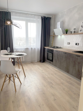 
   Продам 3-комнатную, 64.2 м², Разина ул, 3

. Фото 2.