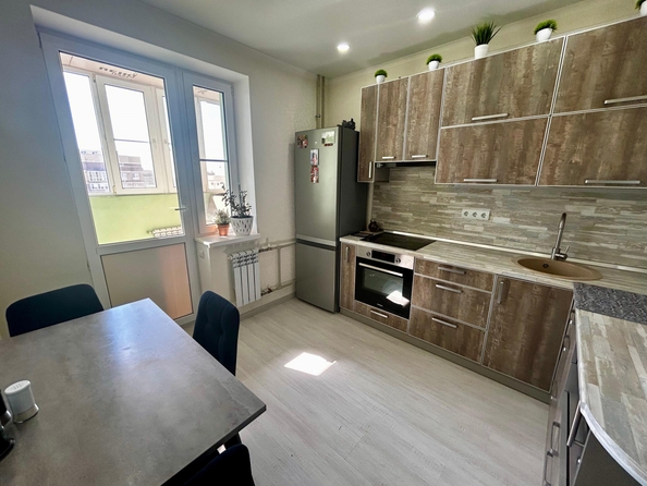 
   Продам 3-комнатную, 62.8 м², Магнитогорская ул, 1

. Фото 2.