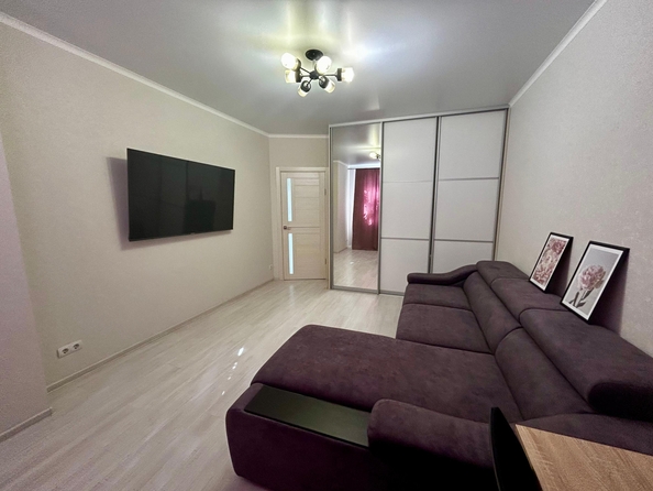 
   Продам 3-комнатную, 62.8 м², Магнитогорская ул, 1

. Фото 6.