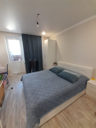 
   Продам 3-комнатную, 87 м², 2-я Краснодарская ул, 169б

. Фото 2.