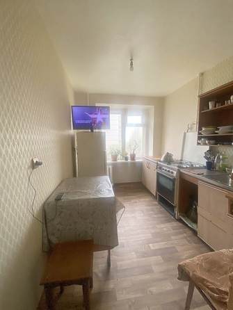
   Продам 3-комнатную, 60 м², Каширская ул, 4

. Фото 2.