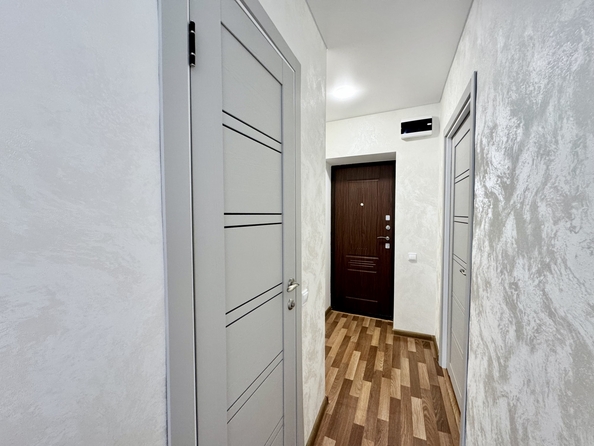
   Продам 1-комнатную, 32 м², 40-летия Победы пр-кт, 63

. Фото 4.