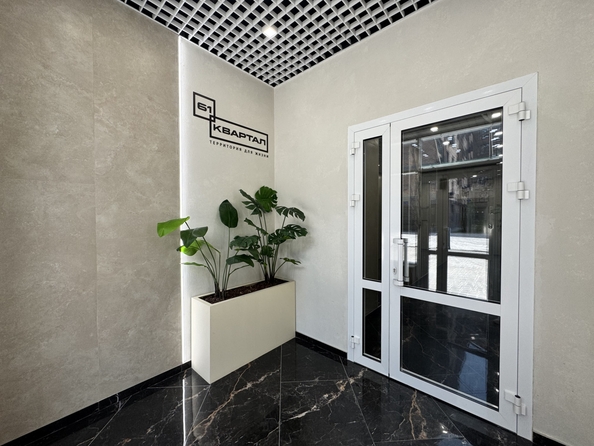 
   Продам 2-комнатную, 59 м², 40-летия Победы пр-кт, 111

. Фото 2.