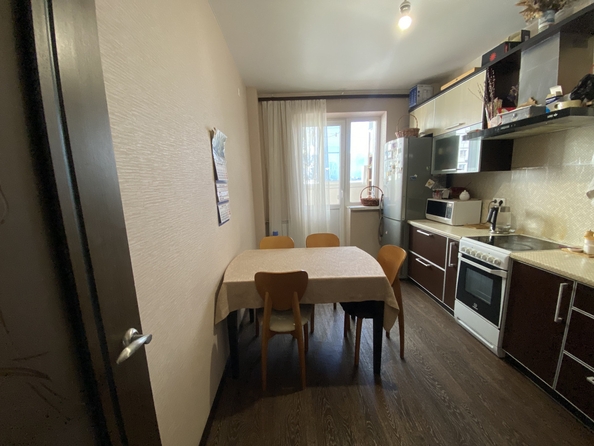 
   Продам 3-комнатную, 87 м², Извилистая ул, 11

. Фото 8.