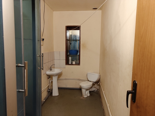 
   Продам 2-комнатную, 54 м², Онучкина ул, 39

. Фото 9.