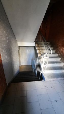 
   Продам 2-комнатную, 74 м², Лелюшенко ул, 13

. Фото 17.