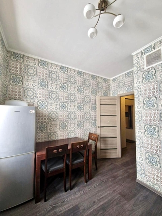 
   Продам 1-комнатную, 37.7 м², Извилистая ул, 13

. Фото 9.