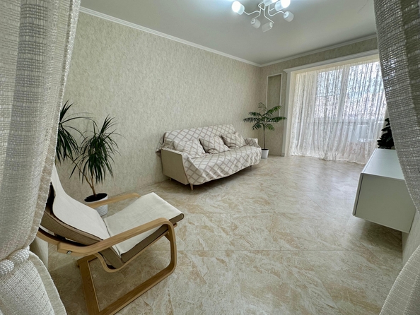 
   Продам 2-комнатную, 42 м², Коблова пер, 4

. Фото 2.