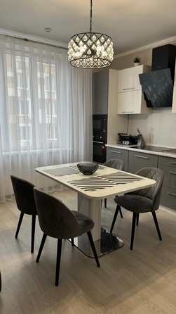 
   Продам 2-комнатную, 74 м², Солженицына пр-кт, 21

. Фото 3.