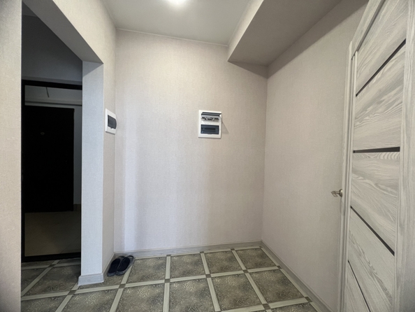 
   Продам 1-комнатную, 38 м², Жданова ул, 19

. Фото 3.