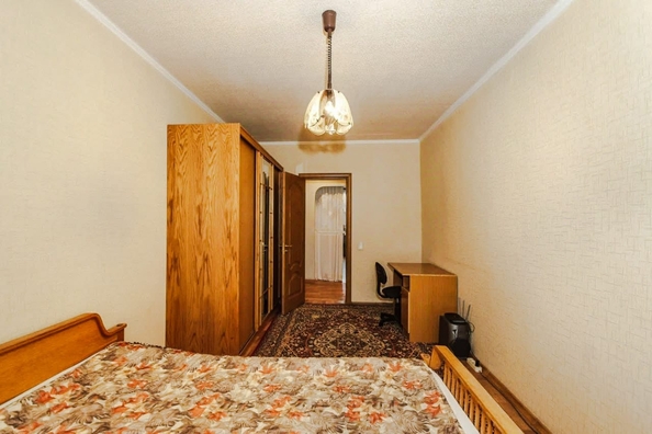 
   Продам 4-комнатную, 77.8 м², Горшкова пр-кт, 2

. Фото 4.