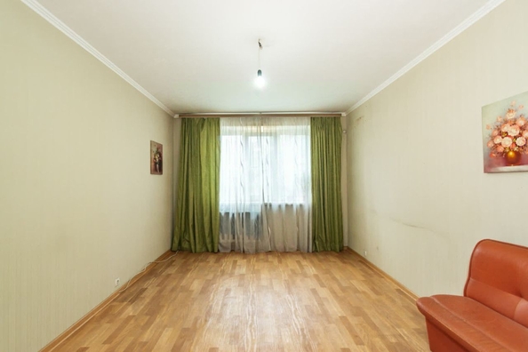 
   Продам 4-комнатную, 77.8 м², Горшкова пр-кт, 2

. Фото 7.