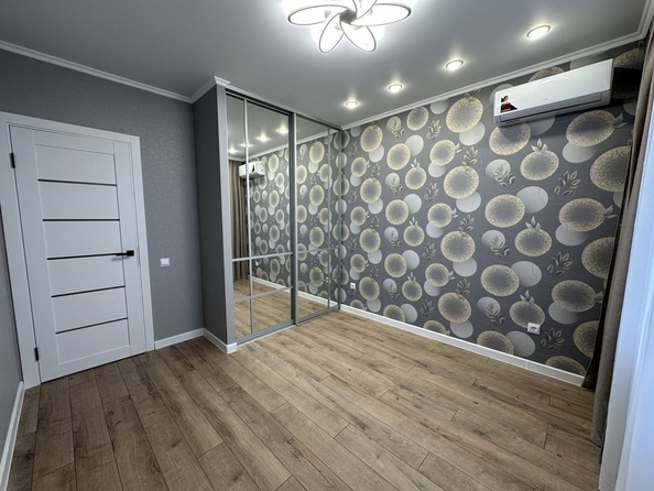 
   Продам 2-комнатную, 40 м², Еременко ул, 110/2с1

. Фото 5.