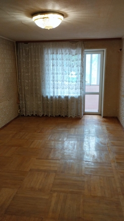 
   Продам 3-комнатную, 79 м², Токарная ул, 47а

. Фото 2.