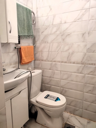 
   Продам 3-комнатную, 65 м², Обороны ул, 60

. Фото 14.
