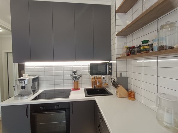 
   Продам 1-комнатную, 35 м², Еременко ул, 112

. Фото 2.