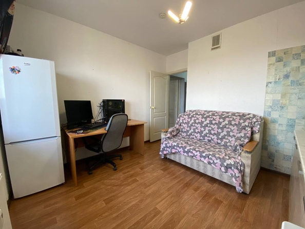 
   Продам 1-комнатную, 43 м², Платона Кляты ул, 27

. Фото 3.