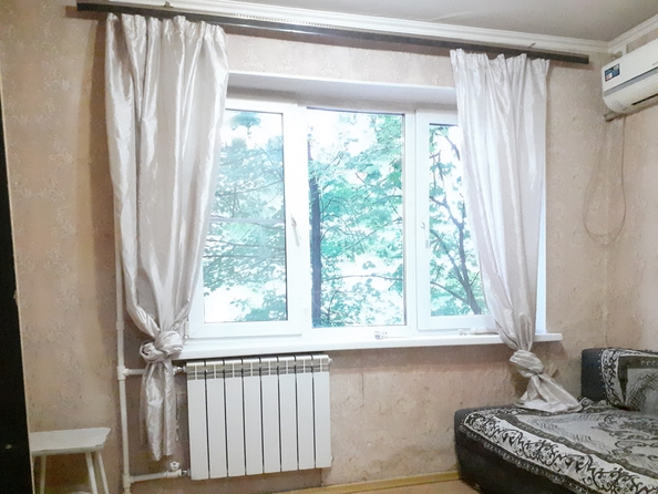 
   Продам 1-комнатную, 13.1 м², Нансена ул, 114

. Фото 2.