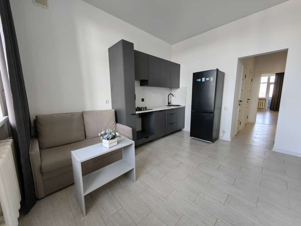 
   Продам 2-комнатную, 66 м², Черевичкина ул, 15/10

. Фото 1.